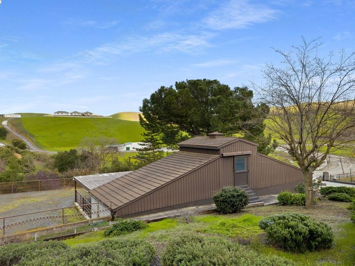 5184 Doolan Rd, Livermore, CA | Country. Photo 56 of 60