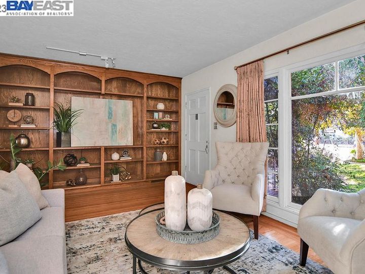 524 1st St, Brentwood, CA | Downtown. Photo 10 of 36