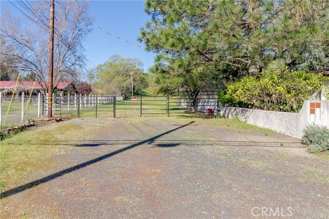 5285 Miners Ranch Rd, Oroville, CA | . Photo 7 of 54