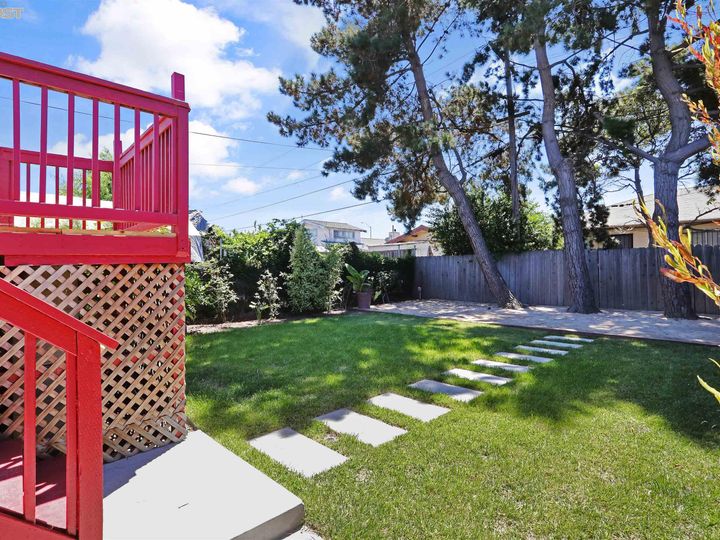 5311 Wentworth Ave, Oakland, CA | Melrose Heights. Photo 32 of 34