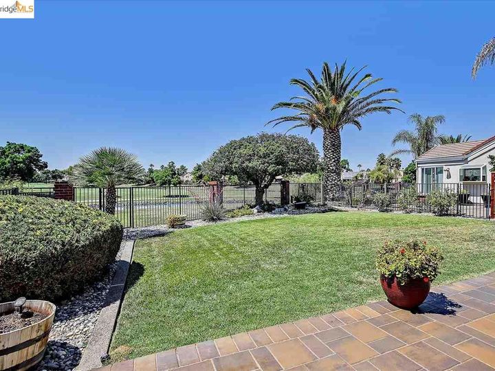 5330 Emerald Ct, Discovery Bay, CA | Discovery Bay Country Club. Photo 36 of 40