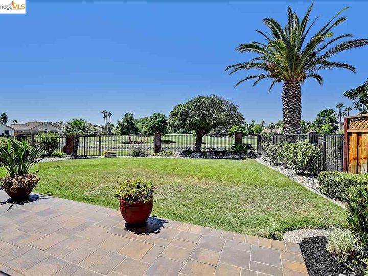 5330 Emerald Ct, Discovery Bay, CA | Discovery Bay Country Club. Photo 37 of 40
