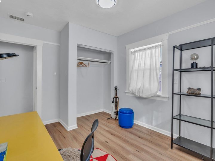 5479 Cole, Oakland, CA | Melrose. Photo 17 of 23