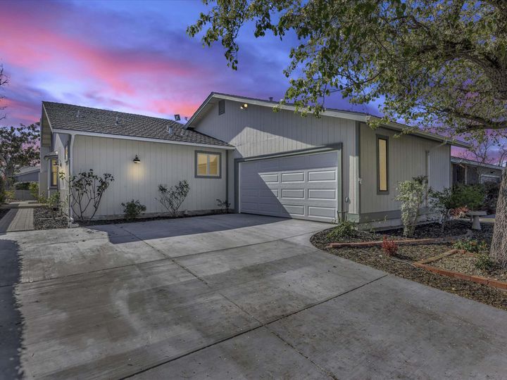 555 Cambrian Way, Danville, CA | Crow Canyon C.c.. Photo 1 of 1