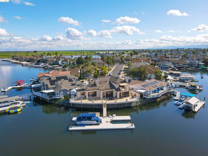 5665 Sunfish Ct, Discovery Bay, CA | Delta Waterfront Access. Photo 1 of 52
