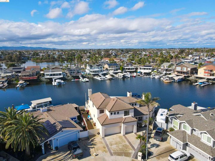 5665 Sunfish Ct, Discovery Bay, CA | Delta Waterfront Access. Photo 45 of 52
