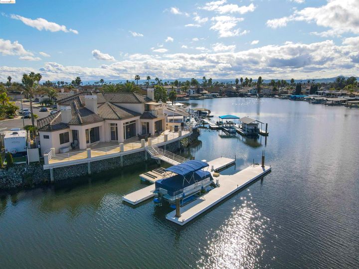 5665 Sunfish Ct, Discovery Bay, CA | Delta Waterfront Access. Photo 48 of 52