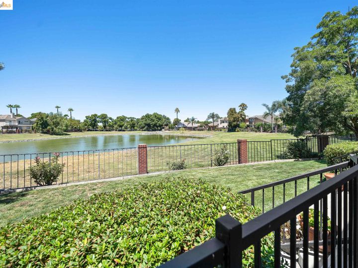 5757 Prestwick Ct, Discovery Bay, CA | Discovery Bay Country Club. Photo 38 of 44