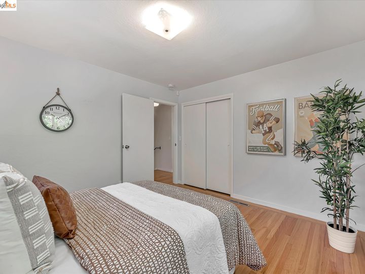 6031 Chabolyn Ter, Berkeley, CA | Claremont. Photo 22 of 56