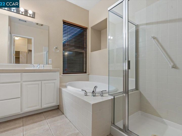 695 Astor Ct, Brentwood, CA | Brentwood Hills. Photo 24 of 35