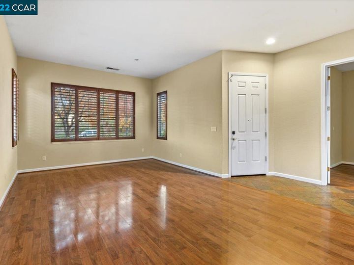 695 Astor Ct, Brentwood, CA | Brentwood Hills. Photo 7 of 35