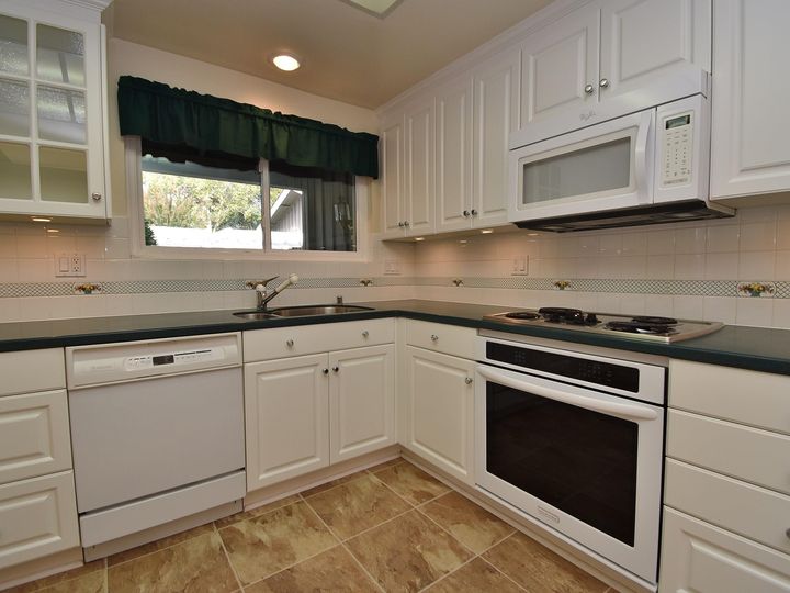 704 Silver Lake Dr, Danville, CA, 94526 Townhouse. Photo 12 of 40
