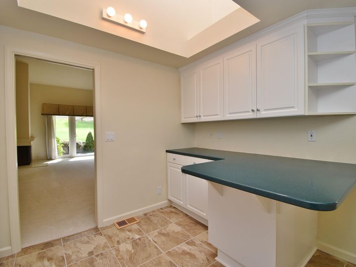 704 Silver Lake Dr, Danville, CA, 94526 Townhouse. Photo 17 of 40
