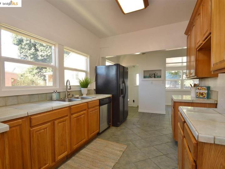 728 46th St, Oakland, CA | Lower Temescal. Photo 16 of 26