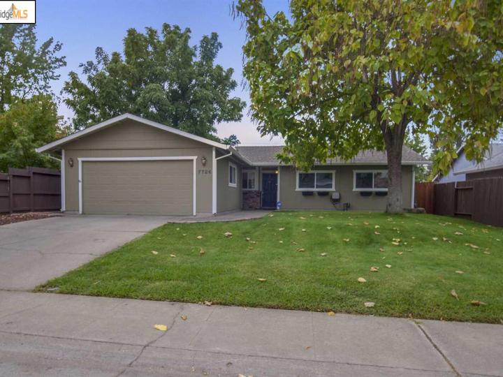 7724 Spring Valley Ave, Citrus Heights, CA | . Photo 1 of 24