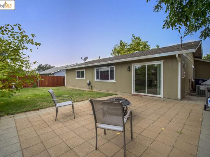 7724 Spring Valley Ave, Citrus Heights, CA | . Photo 23 of 24