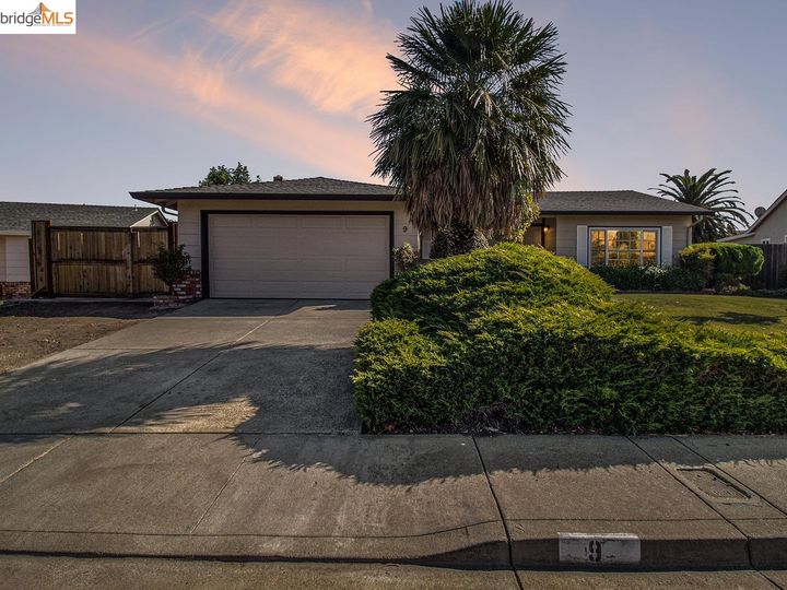 9 Clairmont Pl, Pittsburg, CA | Woodland Hills. Photo 1 of 36