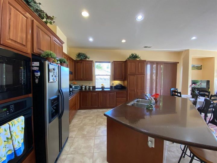 9140 Panoz Ct, Patterson, CA | . Photo 12 of 31