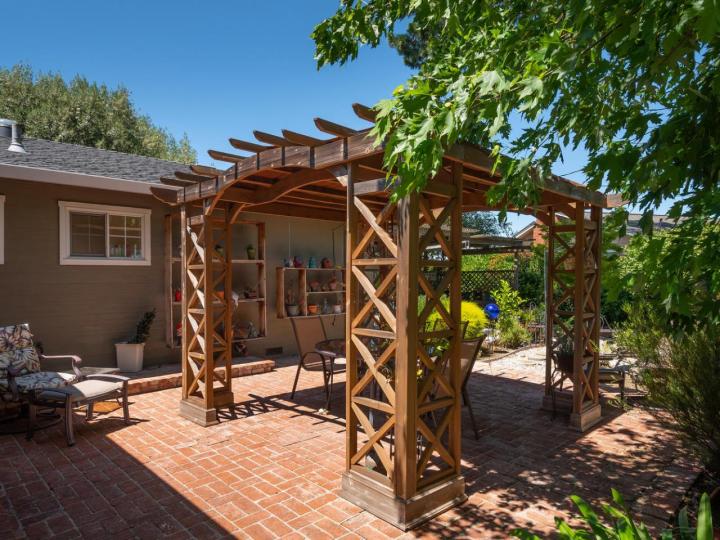 927 Castle Hill Rd, Redwood City, CA | . Photo 21 of 27
