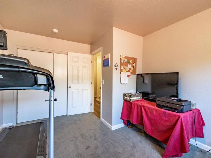 941 Suiter St, Hollister, CA | . Photo 20 of 26