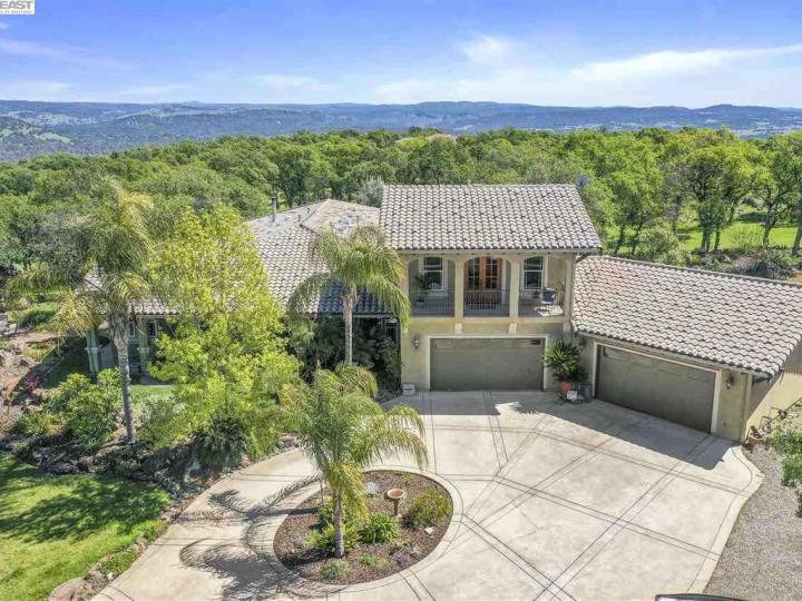 9659 Stern Ln, Browns Valley, CA | . Photo 1 of 40