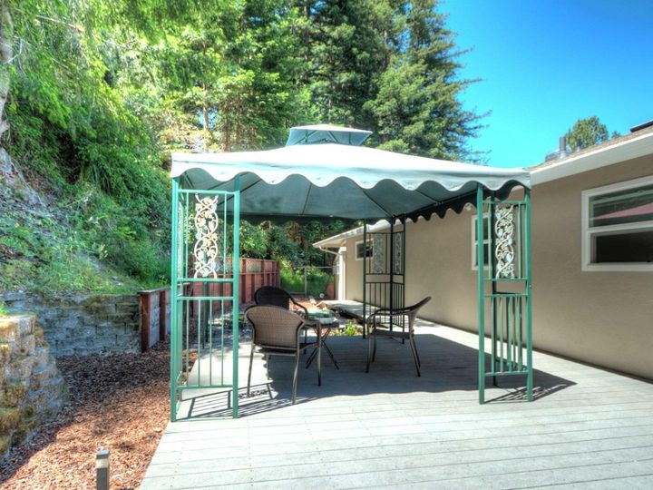985 Whispering Pines Dr, Scotts Valley, CA | . Photo 27 of 34