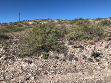 001 Desert Sky Dr, Clarkdale, AZ | Under 5 Acres. Photo 4 of 5