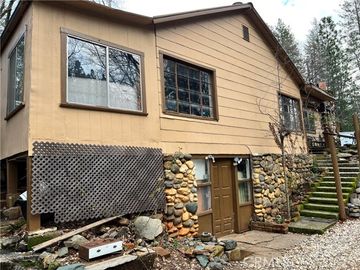 11000 Bubbling Wells Rd, Grass Valley, CA | . Photo 2 of 16