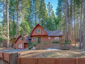 1425 Lilac Dr, Arnold, CA | . Photo 3 of 33