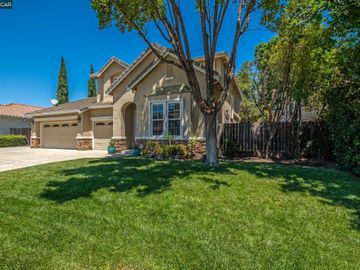1613 Highland Way, Brentwood, CA | Brentwood. Photo 2 of 32