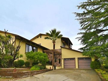 17007 High Pine Way, Castro Valley, CA | Parsons Estates. Photo 2 of 53