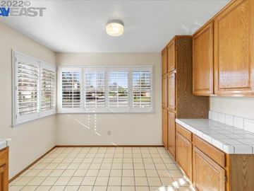 1790 Thicket Ct, Tracy, CA | Central Tracy. Photo 5 of 20