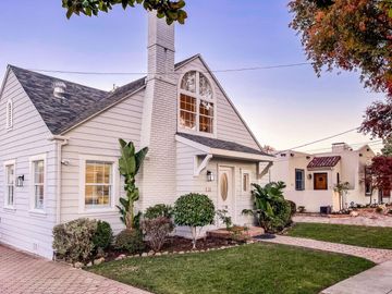 220 Channing Rd, Burlingame, CA | . Photo 3 of 40