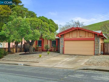 2251 Jacqueline Dr, Pittsburg, CA | Pittsburg. Photo 2 of 31