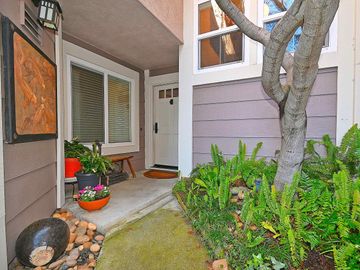 2482 Cheshire Ct, San Leandro, CA, 94577 Townhouse. Photo 4 of 50