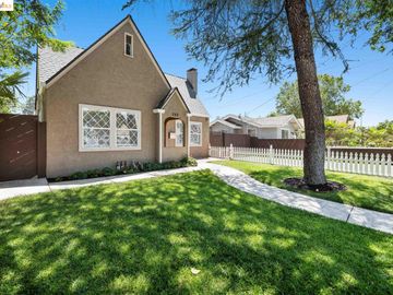 262 W Lowell Ave, Tracy, CA | Central Tracy. Photo 3 of 47