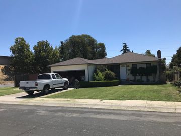 2658 Telegraph Ave, Country Club, CA