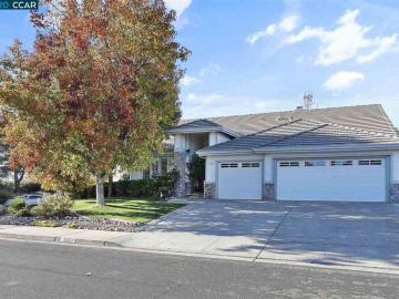 2807 Heather Heights Ct, Antioch, CA | . Photo 2 of 39