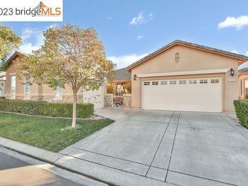 316 Colonial Way, Trilogy, CA