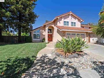 35620 Meyer Ct, Mission Lakes, CA
