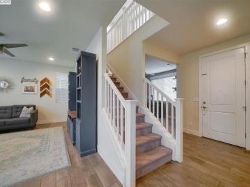 365 Bougainvilla Dr, Brentwood, CA | Brentwood. Photo 4 of 40