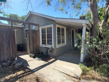 3798 Baylis Ave, Clearlake, CA | . Photo 2 of 22