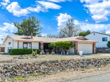 4043 E Sabino Tr, Cottonwood, AZ | Verde Village Unit 5. Photo 3 of 29