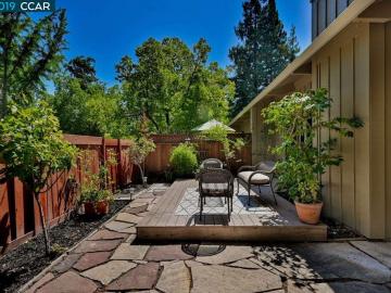 450 Sycamore Hill Dr, Danville, CA, 94526 Townhouse. Photo 6 of 33