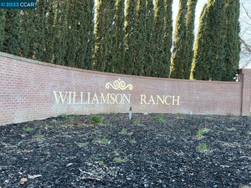 5027 Comanche Way, Willamson Ranch, CA