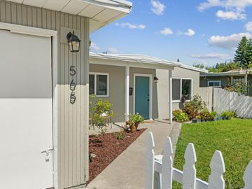 565 Cypress Ave, Sunnyvale, CA | . Photo 5 of 37