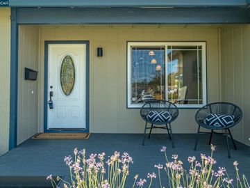 5725 Idlewild Ave, Livermore, CA | . Photo 3 of 24