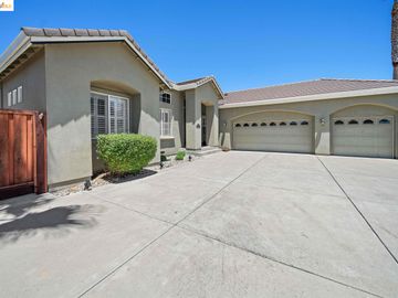 5757 Prestwick Ct, Discovery Bay, CA | Discovery Bay Country Club. Photo 4 of 44