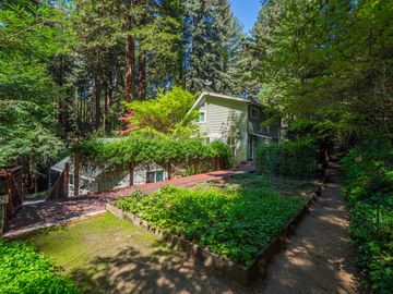 621 Lakeview Dr, Felton, CA | . Photo 2 of 15
