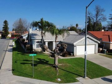 7400 Chilibre St, Bakersfield, CA | . Photo 3 of 31